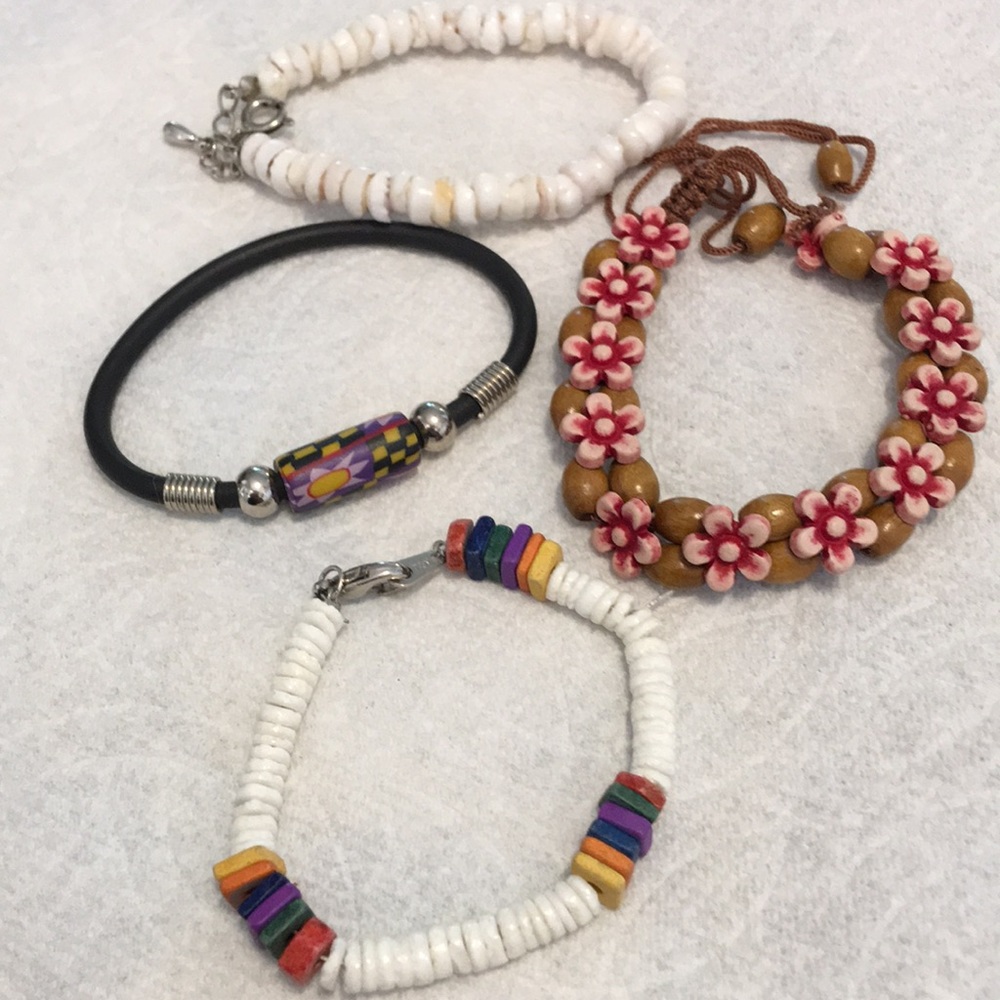4 surfer Hawaiian Pooka tween bracelets small